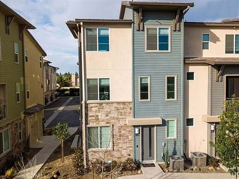 1st image of 838 Savi Dr #105