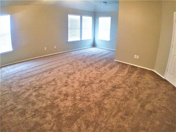 5th image of 1717 Lake Way Dr