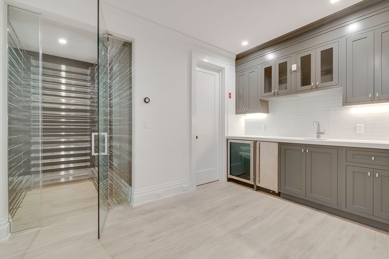 Wet bar and wine room