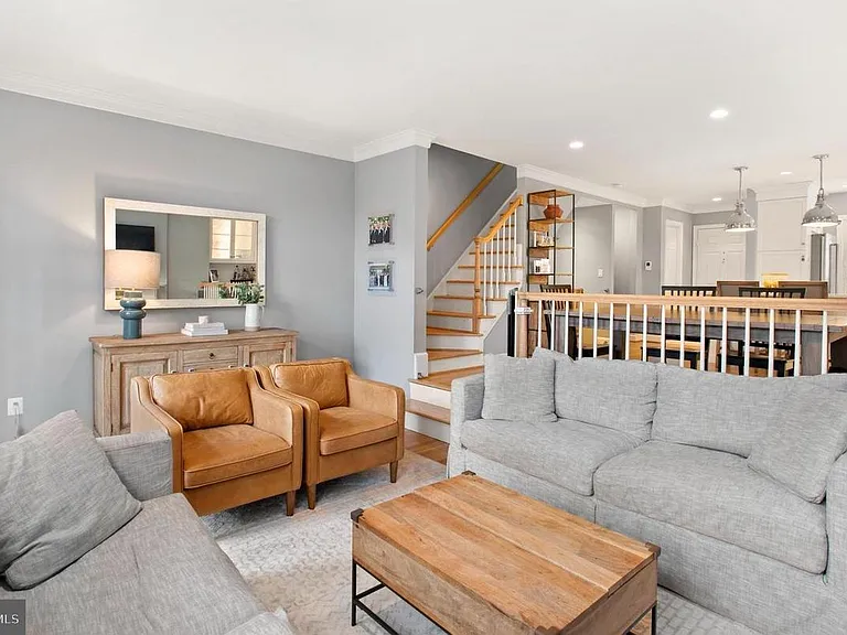 4411 Westover Pl NW #4411 — Photo 5