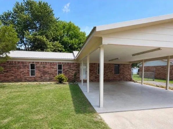 204 Alta St, Bono, AR 72416