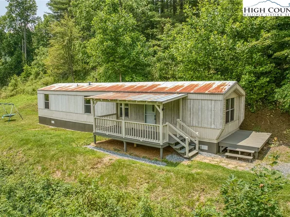 243 Charlie Thompson Road, Vilas, NC 28692