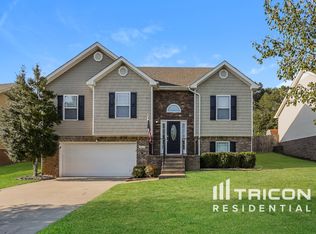 1013 Ishee Dr, Clarksville, TN 37042