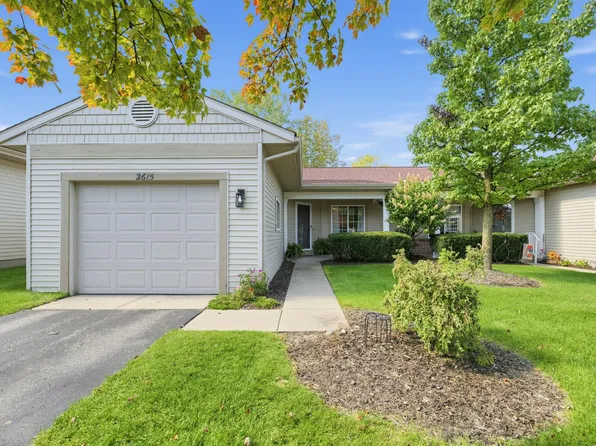 2615 Cascade Place Dr SE, Grand Rapids, MI 49546