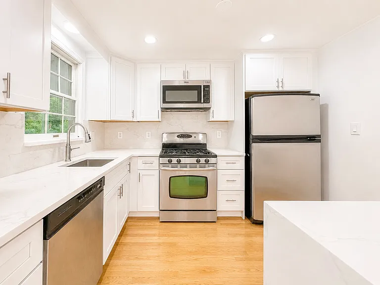 18 Linda St — Photo 11
