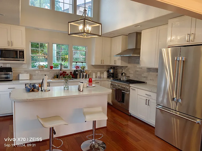 6201 Acacia Ave #A — Photo 16