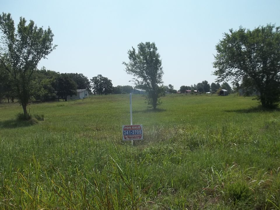 2nd image of 14055 S Grand View Rd