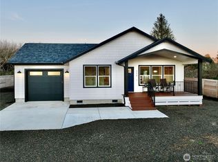 152 Calawah St SW, Ocean Shores, WA