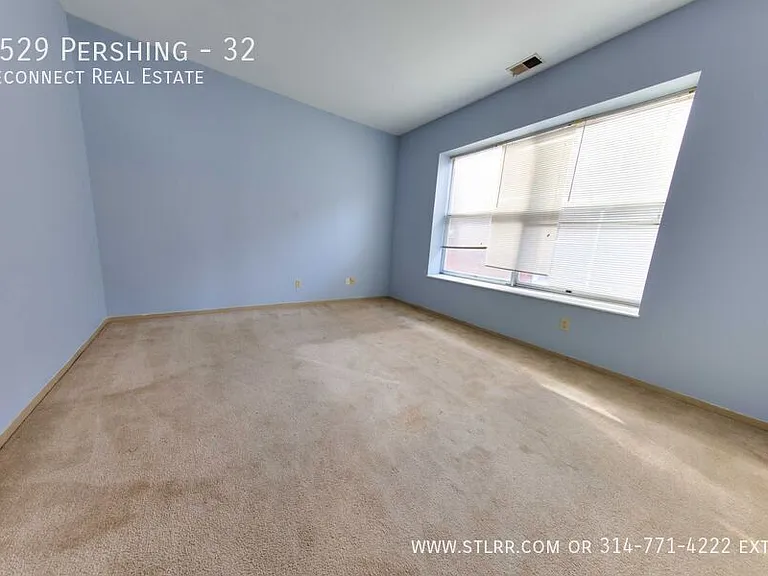 5529 Pershing Ave #32 — Photo 4