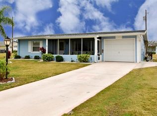 1506 Dickman Cir, Sun City Center, FL 33573