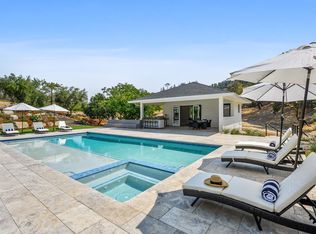 949 Canyon Rd, Geyserville, CA 95441