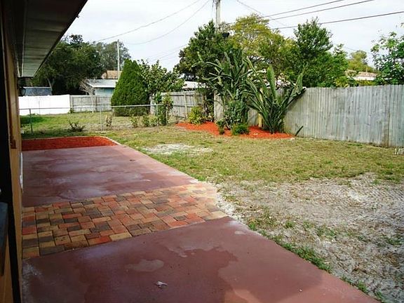2nd image of 12549 Park Blvd