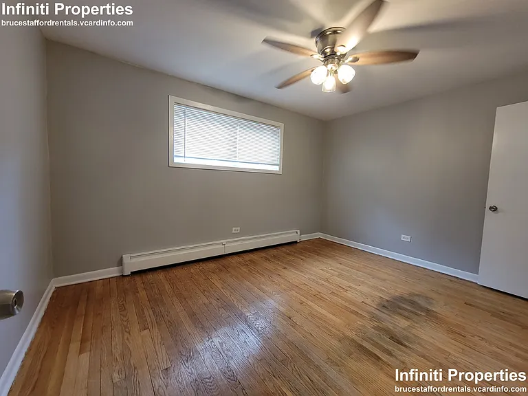 10720 S Ridgeland Ave #4 — Photo 3