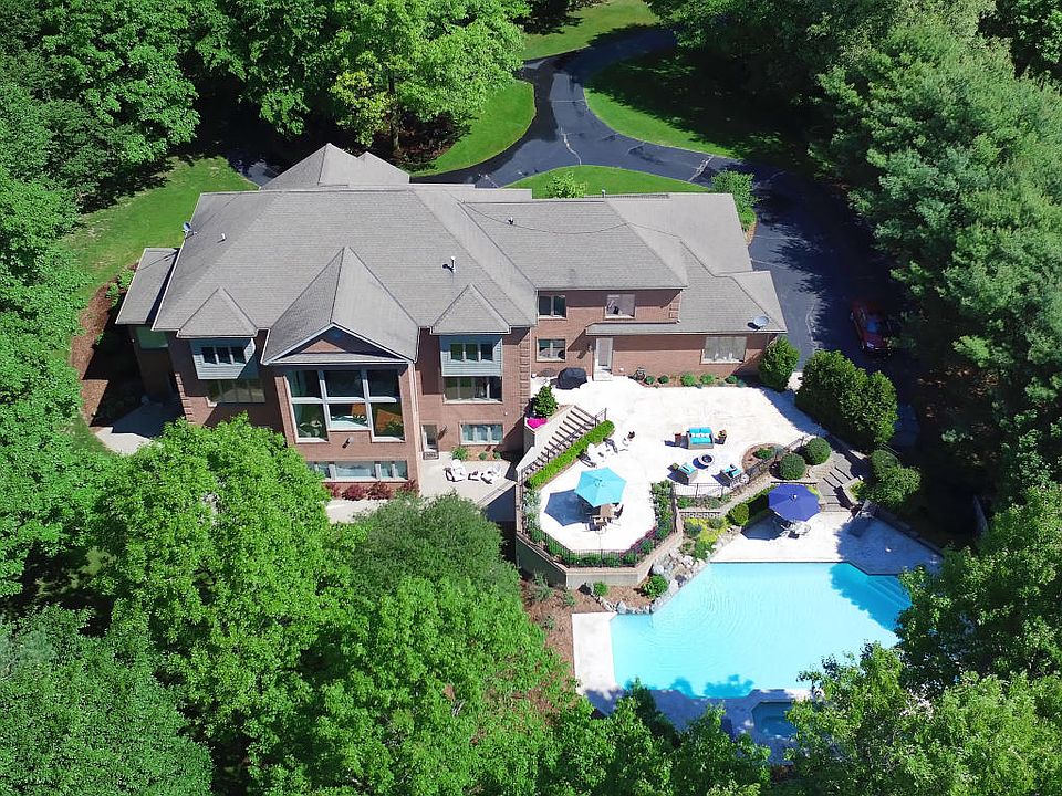 1st image of 12557 Golf Estates Ln