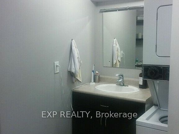 4th image of 31 Matterdale Ave #L
