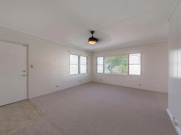 2817 Leialoha Ave #D, Honolulu, HI 96816