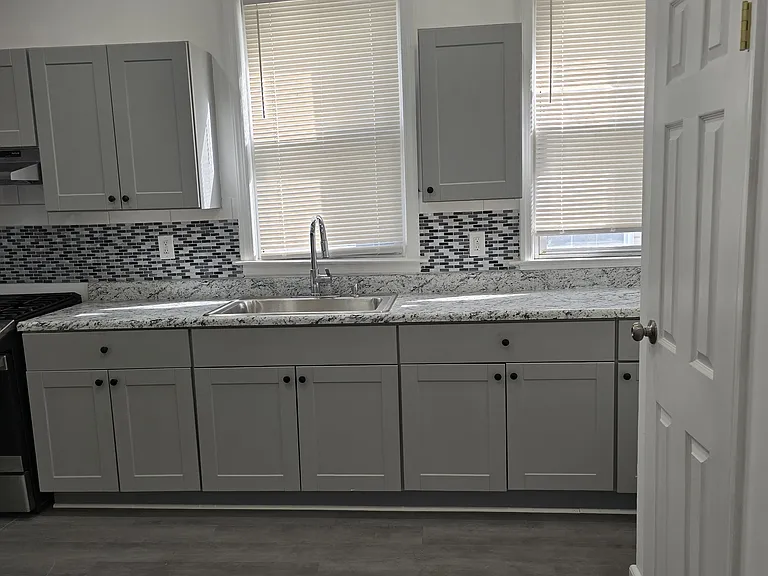 782 Bergen St #1 — Photo 9