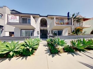 212 13th St APT 1, Huntington Beach, CA 92648