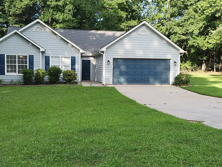 750 Flintlock Dr — Photo 3