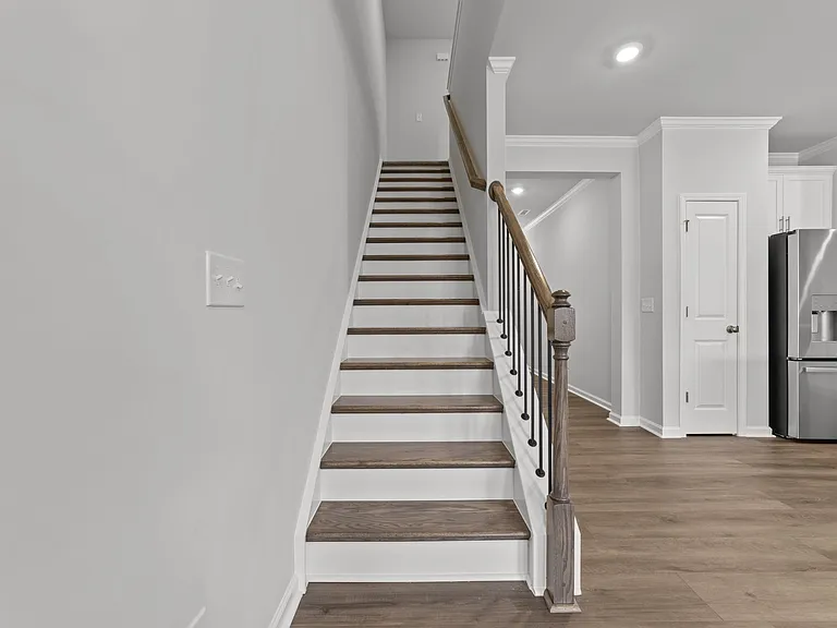 1105 Aberleigh Ln — Photo 17