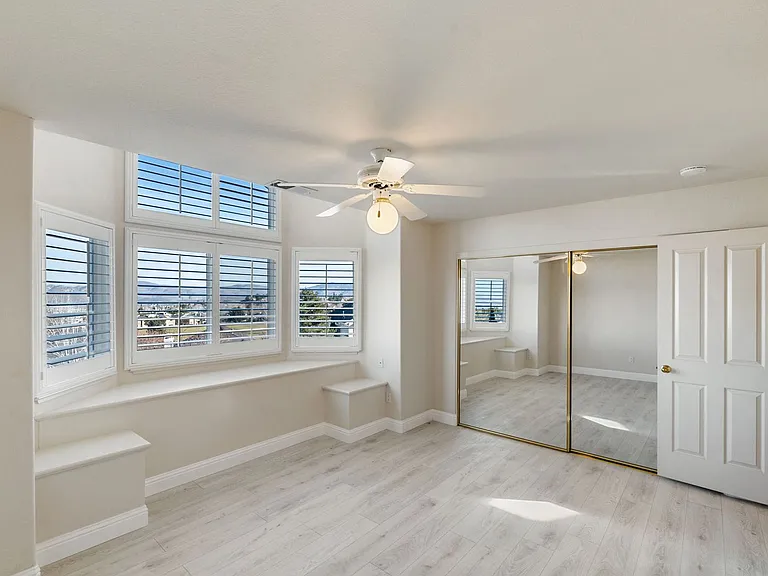 6186 Squires Ln — Photo 16