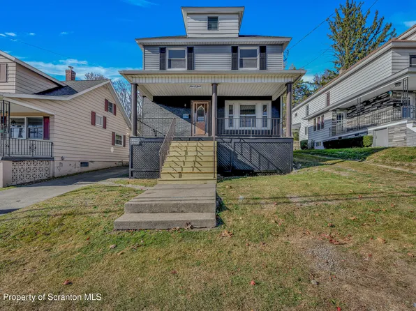 903 Throop St, Dickson City, PA 18519