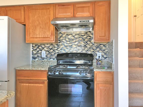 Beautiful backsplash