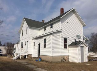 818 Groninger St, Suring, WI 54174