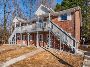 1502 Oakshire Ct, Winston Salem, NC 27107