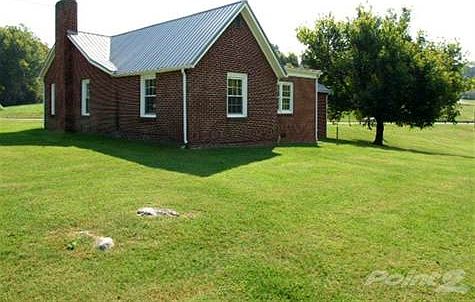 3rd image of 2115 Walters Dr