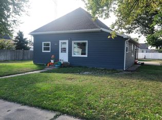 1011 2nd St, Alma, NE 68920