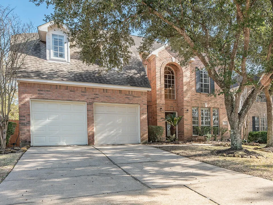 3315 Twinmont Ln