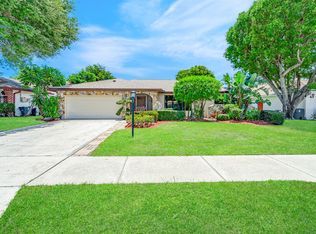 19886 Court Of The Myrtles, Boca Raton, FL 33434