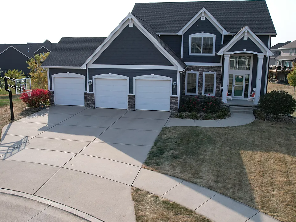 4426 SW Camden Ridge Ct