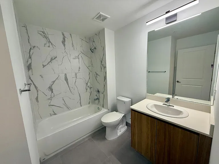 1159 NW 8th Ave #307 — Photo 9