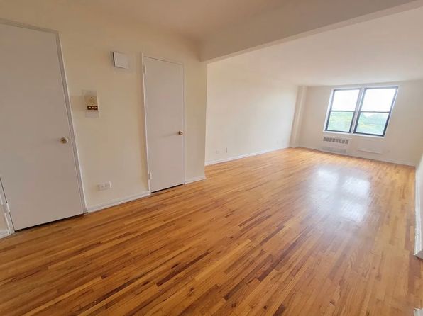 78-40 164th St #4Q