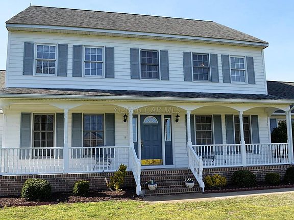 3rd image of 2454 Lakeland Dr