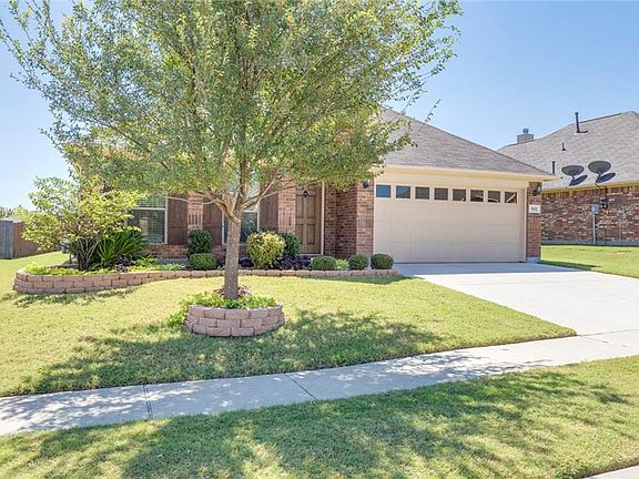 2nd image of 942 Casa Grandes Dr