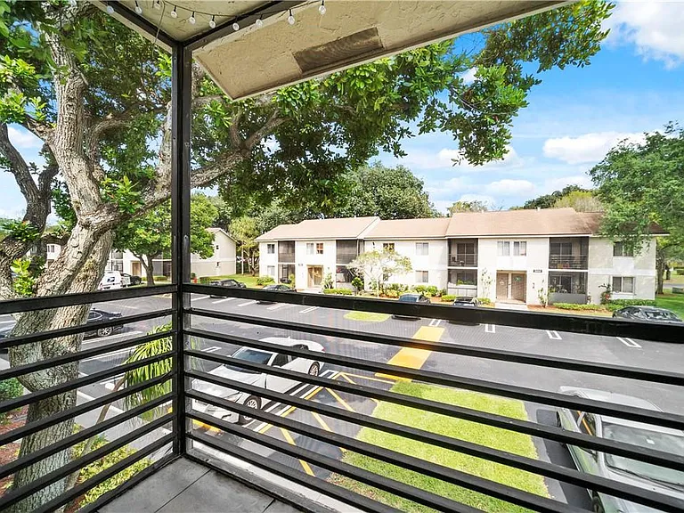 503 Gardens Dr #202 — Photo 8