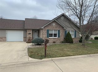 30 Korte Dr, Highland, IL 62249