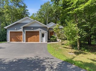 7 Thornapple Drive, Gansevoort, NY 12831