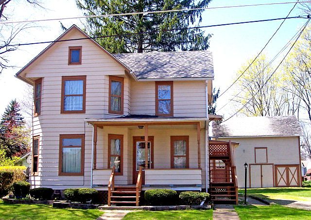 1st image of 110 Jefferson St