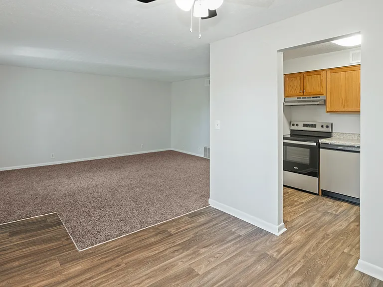 1870 Frankfort Ave #4 — Photo 8