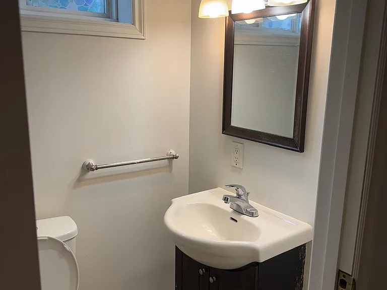 108 Windale Cres #1B — Photo 7