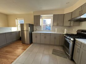 13856 64th Ave, Flushing, NY