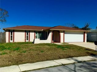 9720 Lakeside Ln, Port Richey, FL 34668
