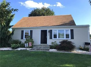 510 E Saucon St, Hellertown, PA 18055