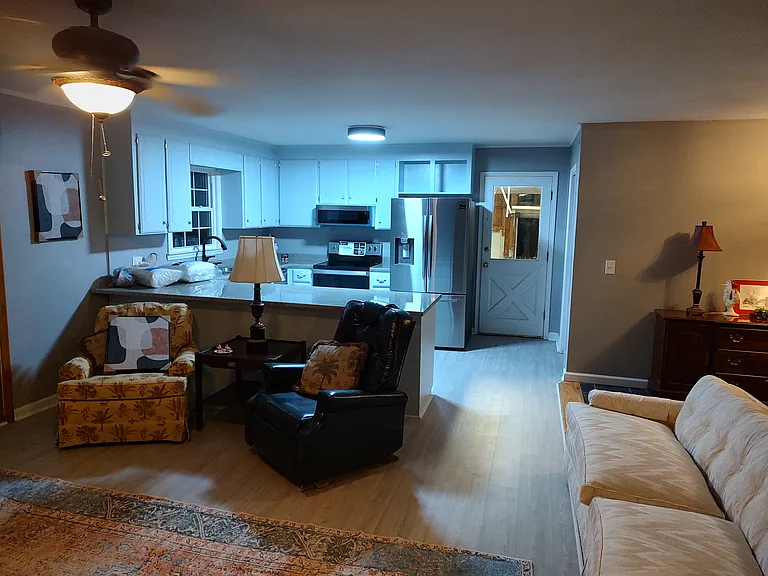 130 Milacron Dr #130 — Photo 4