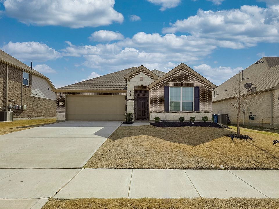 1st image of 1324 Millican Ln