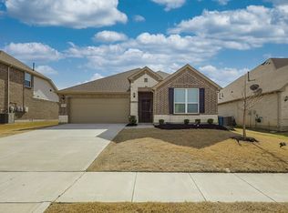 1324 Millican Ln, Aubrey, TX 76227